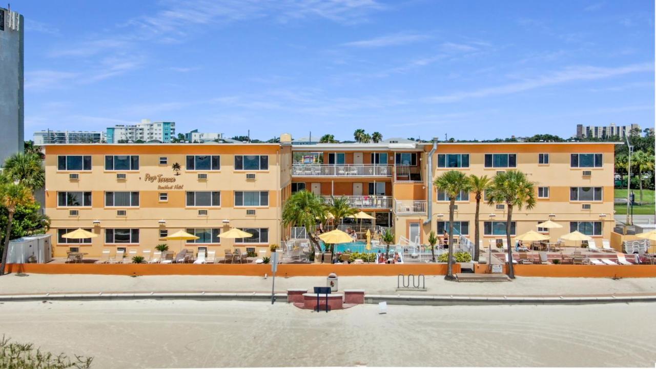 Page Terrace Beachfront Hotel St. Pete Beach Buitenkant foto