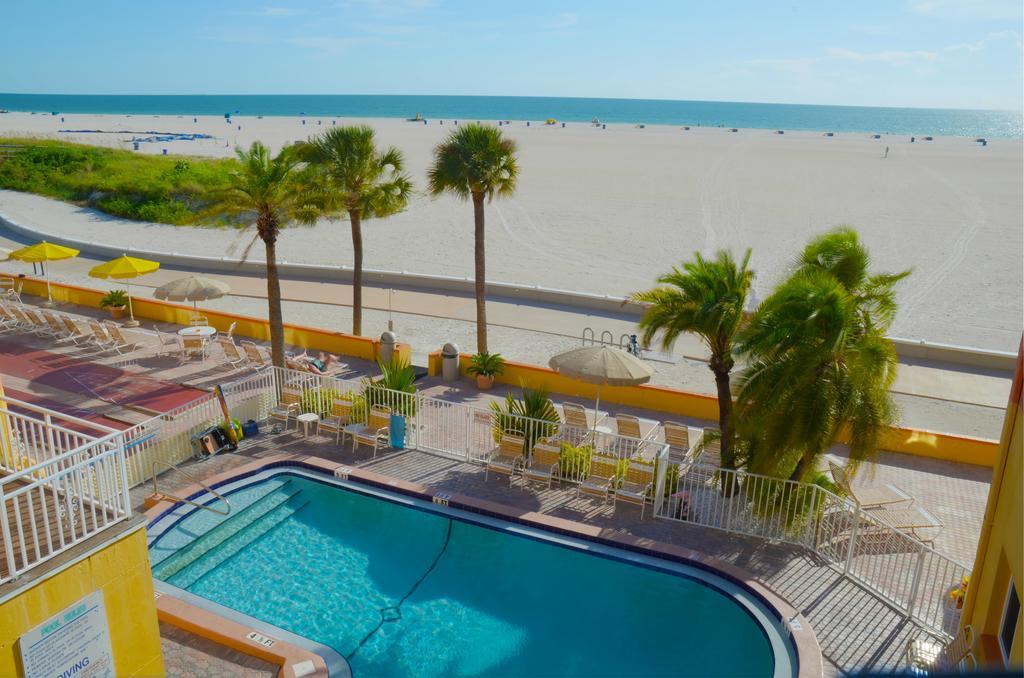 Page Terrace Beachfront Hotel St. Pete Beach Buitenkant foto