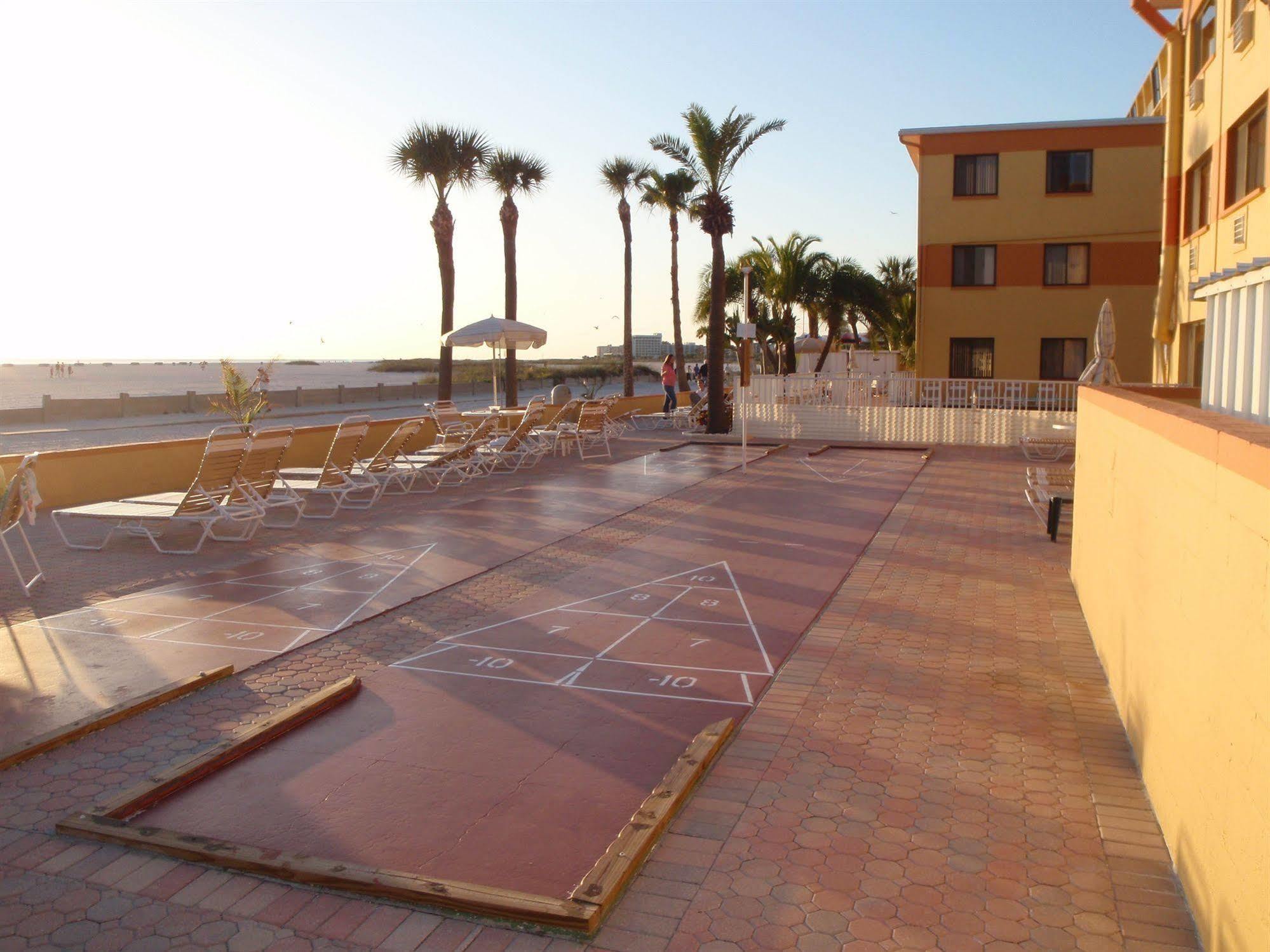 Page Terrace Beachfront Hotel St. Pete Beach Buitenkant foto